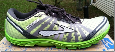 Brooks Pure Connect - Lateral