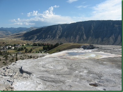 Mammoth Hot Springs Terraces (197)