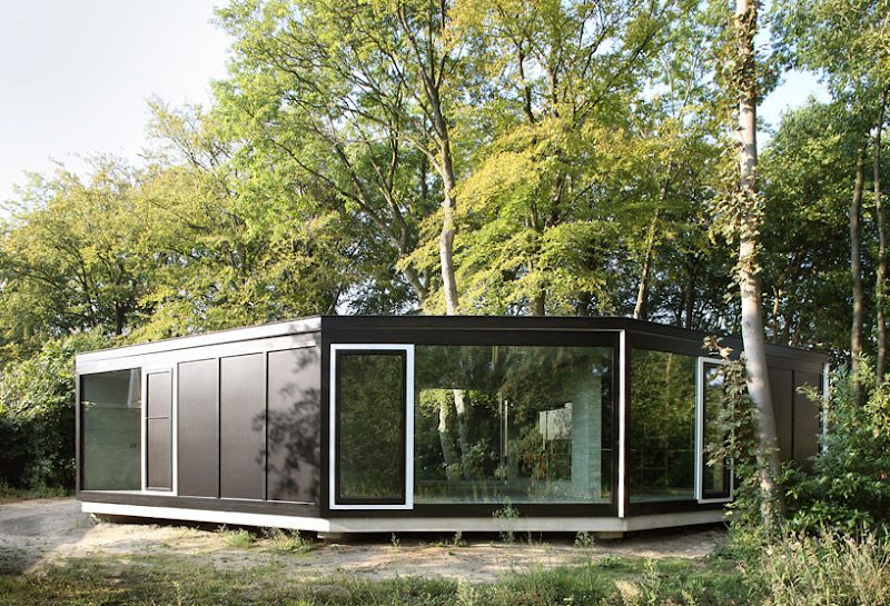 ha_a_haz_veszi_korbe_a_fakat_house_bm_de_vylder_vinck_taillieu_epitesz_studio_04.jpg