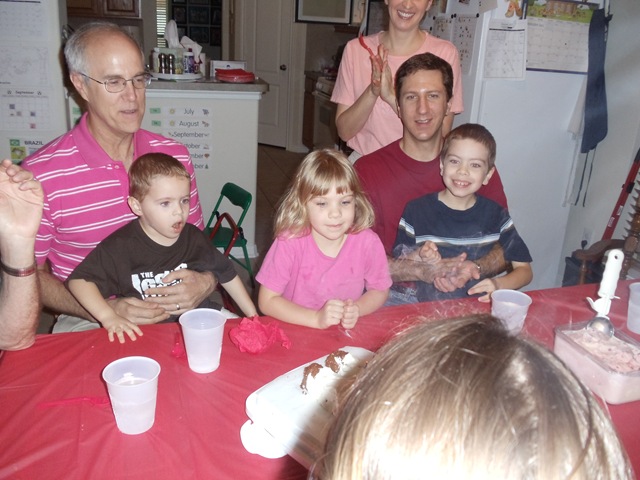 [20110917_BirthdayParty12%255B3%255D.jpg]