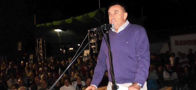 [decimas2011%2520-%2520J%25C3%25BAlio%2520Barreto%255B5%255D.jpg]