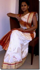 actress_sadhika_venugopal_latest_cute_pic_in_saree