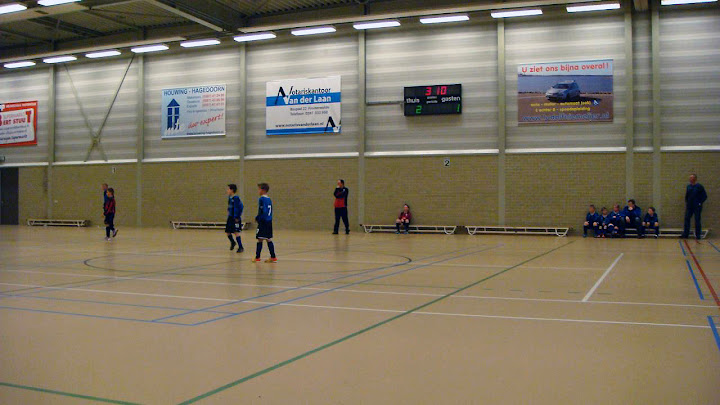 2012 - WVV E5 - zaalcompetitie 18 feb 007.jpg