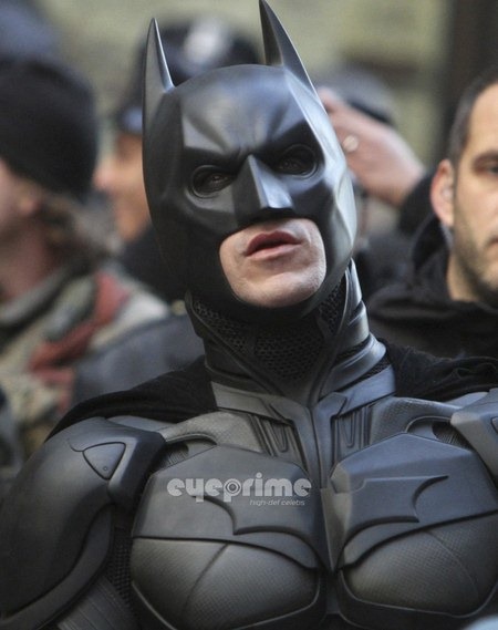 TDKR set n09