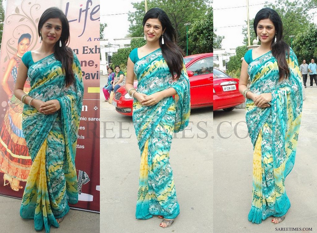 [Shraddha_Das_Green_Printed_Saree%255B4%255D.jpg]