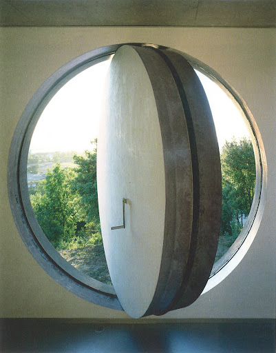 The lighting outside this window is perfect. It's like the viewer is about to step out into paradise. Window, Maison à Bordeaux (1998), Rem Koolhaas/OMA, Bordeaux, France, May 1998. The lighting outside this window is perfect. It's like the viewer is about to step out into paradise. Window, Maison à Bordeaux (1998), Rem Koolhaas/OMA, Bordeaux, France, May 1998.