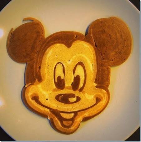Mickey Mouse pancake