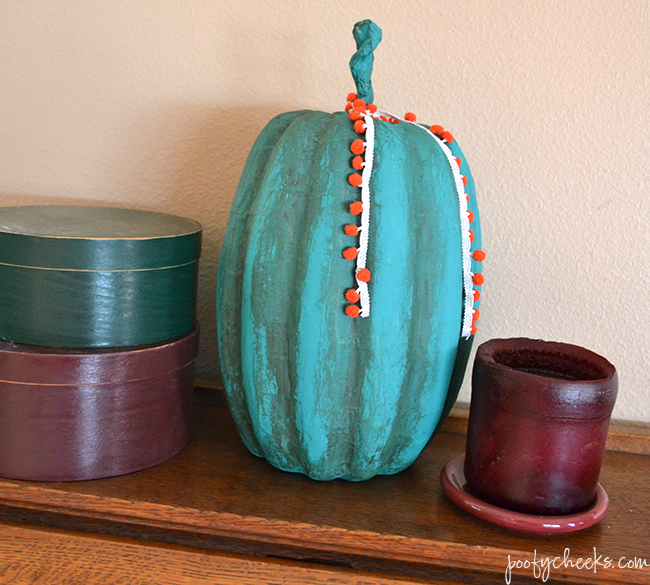 Chalk Paint Pumpkin - Easy Fall Craft and Decor