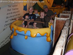 [Disney%25202011%2520587%255B3%255D.jpg]