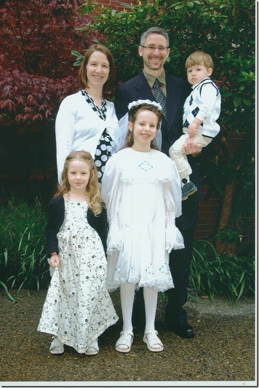 Hannah First Communion Family Photo