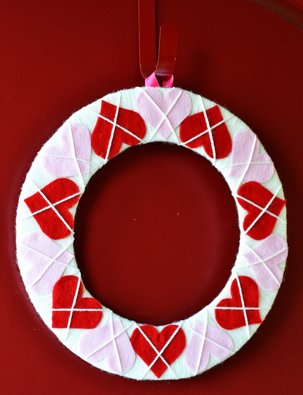 [Valentine%2527s%2520Day%2520Wreath%25202%255B4%255D.jpg]