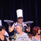 Star Chef Sue Serves Her Dish To The Judges - Celebrity Summit