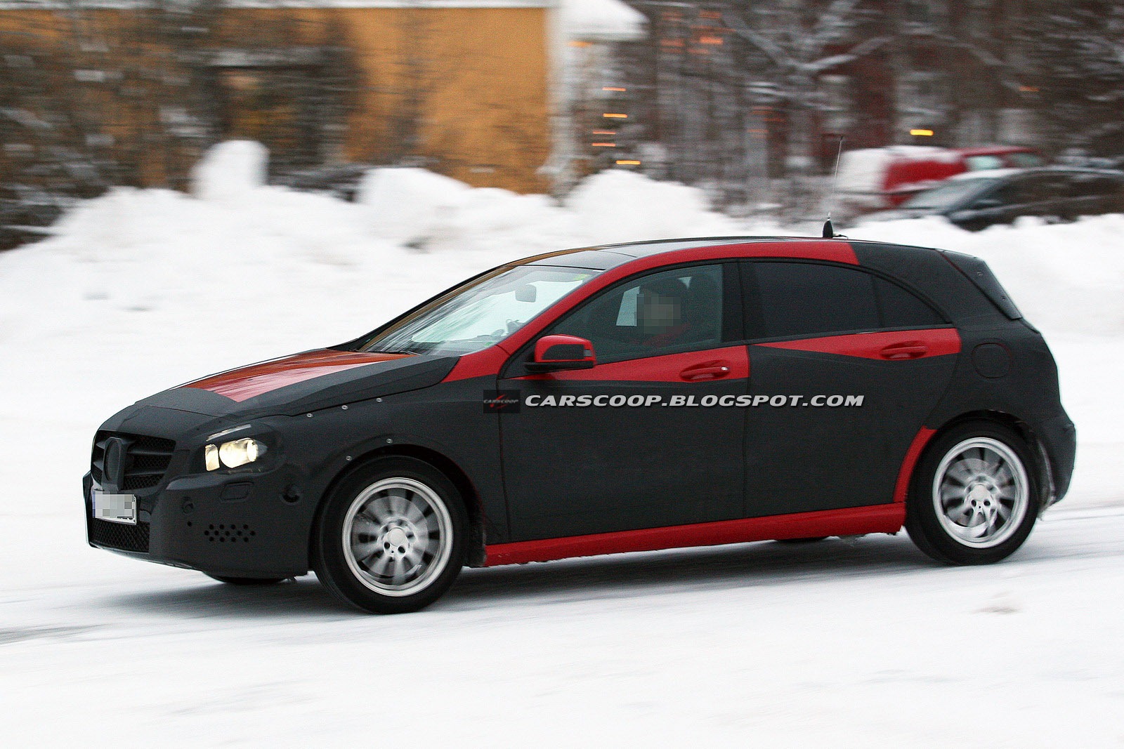 [2012-Mercedes-A-Class-5%255B3%255D.jpg]
