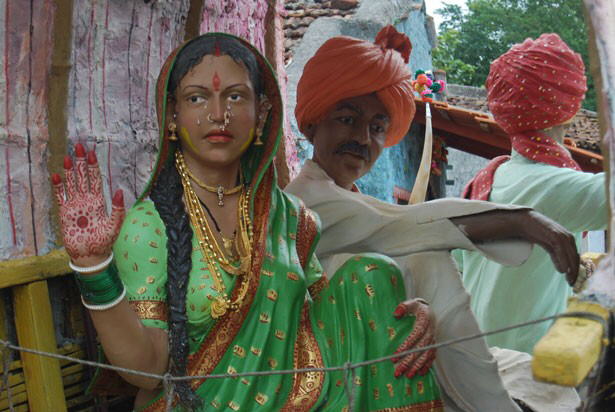 INDIA's Wax museum in KOLHAPUR capturing village life in India