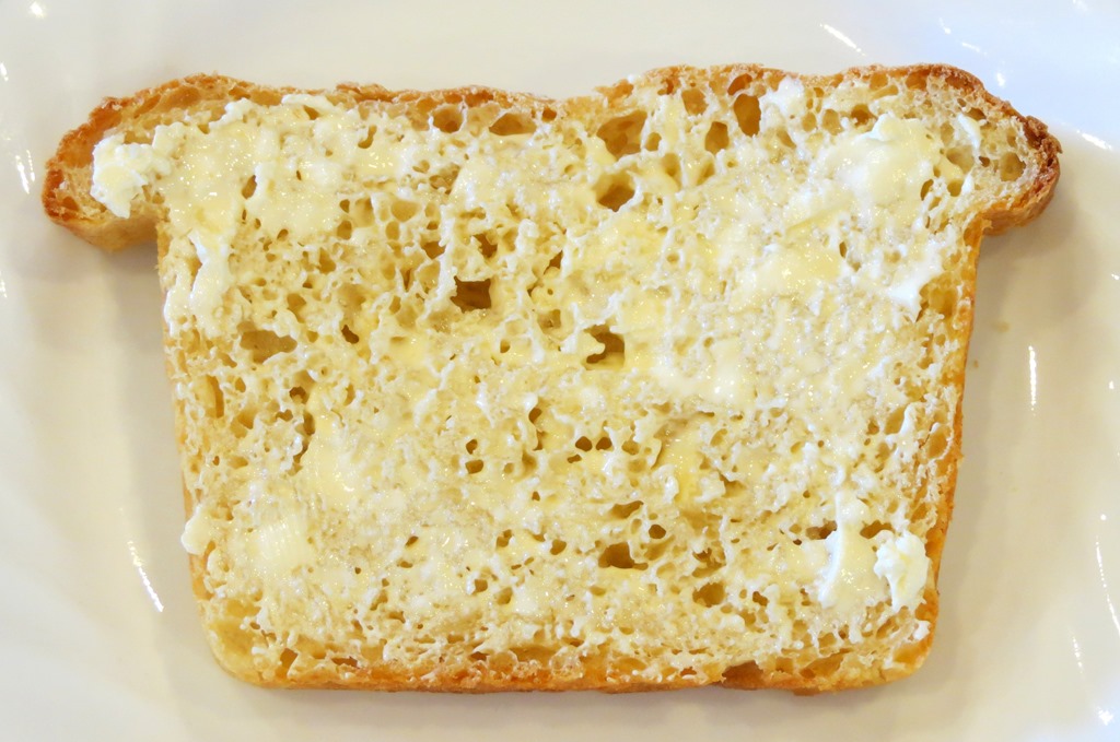 [English-Muffin-Bread-24.jpg]
