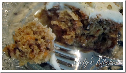 copycat cracker barrel carrot cake