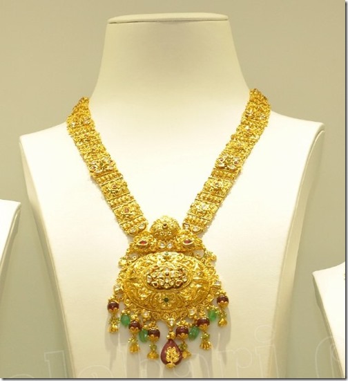 Gold_Necklace