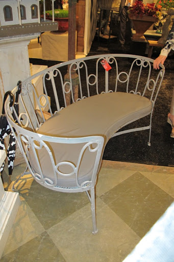 More inspiration for outdoor garden furniture.