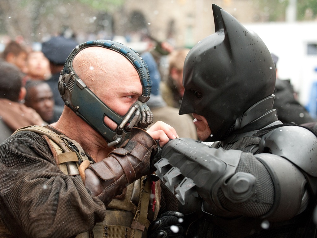 [tom-hardy-christian-bale-the-dark-knight-rises1%255B5%255D.jpg]