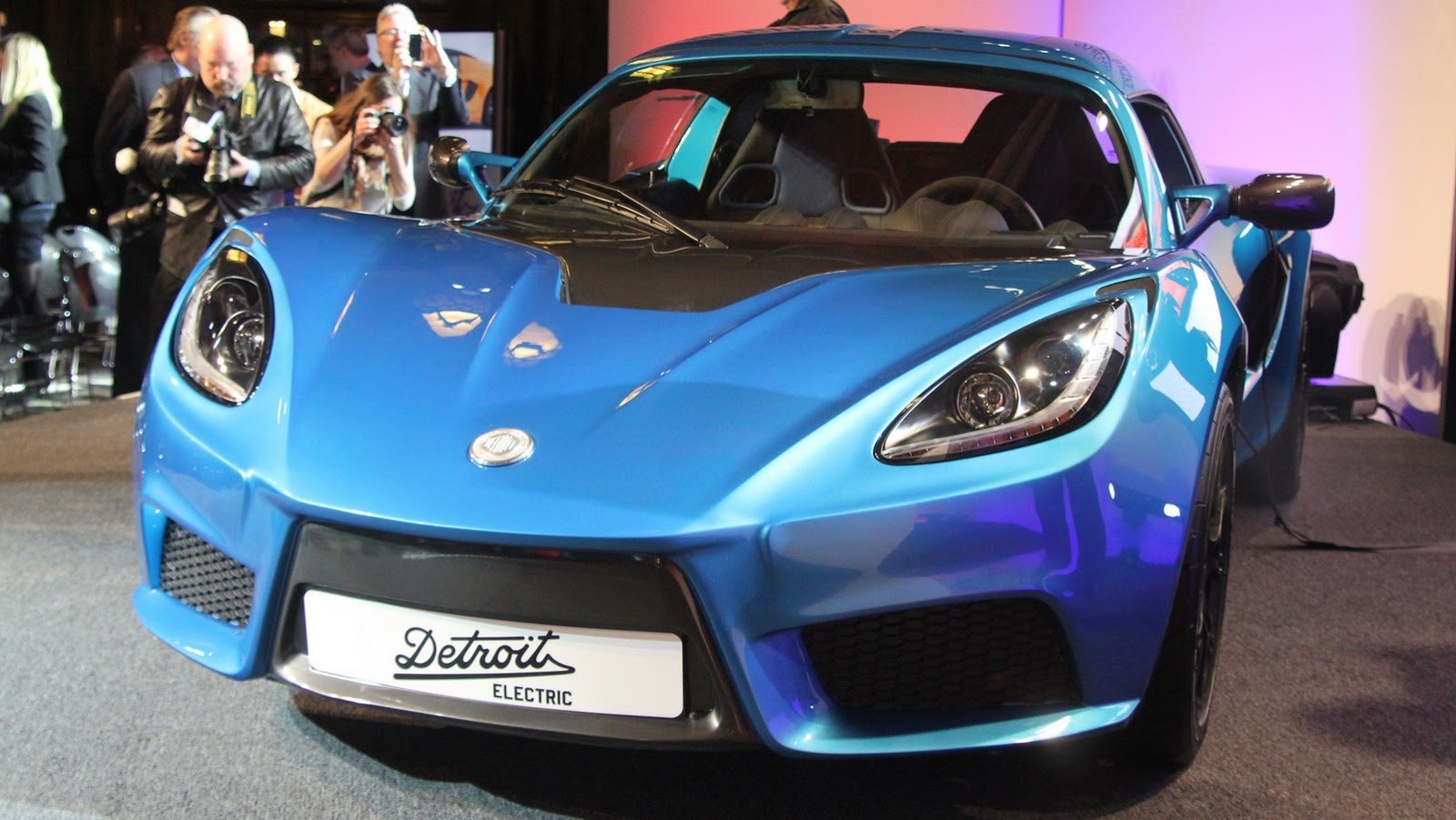 [Detroit-Electric-Dutch-4%255B3%255D.jpg]