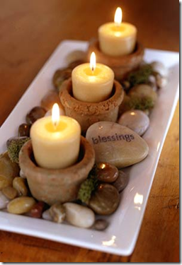 Thanksgiving%20centerpiece%20from%20rocks,%20pots%20and%20moss%20(BHG) poshposh