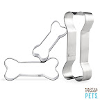 It just wouldn't be Martha without some home cooking, would it? You'll get dog-bone biscuit cutters in three sizes -- recipe included! It just wouldn't be Martha without some home cooking, would it? You'll get dog-bone biscuit cutters in three sizes -- recipe included!
