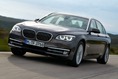 2013-BMW-7-Series-194