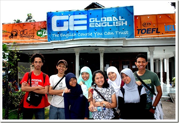 Poto bersama berdelapan Sebelum Pulang