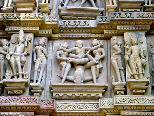 kama_sutra_carvings_03 kama_sutra_carvings_03