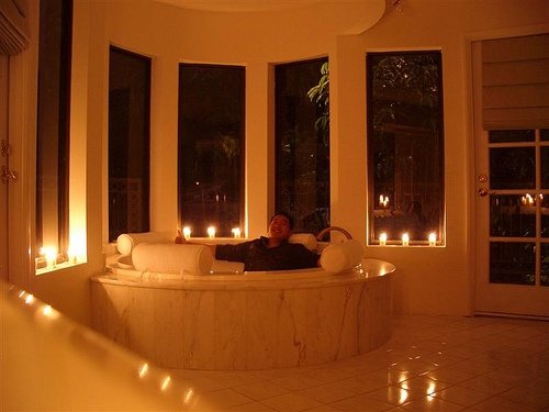 Papa Hottub, Johnny Wolf