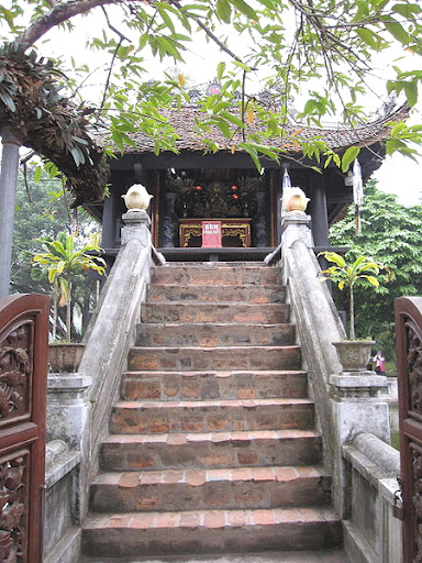 ChuaMotCot(DienHuu)_06.jpg