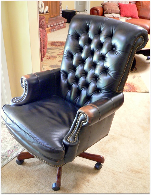 [vinyl-chair14.jpg]