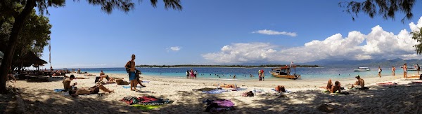 gilis_beach.jpg
