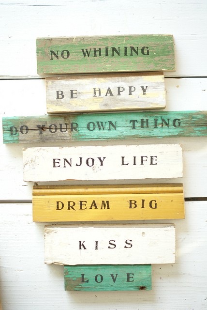 [be%2520happy%2520sign%255B6%255D.jpg]