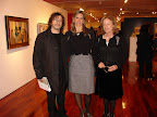 Fernando Farina, del equipo curador de la sala , Virginia Agote y Carolina Llosa de Sturla, Gerente de Cultura y Patrimonio. Foto MIRABAIRES