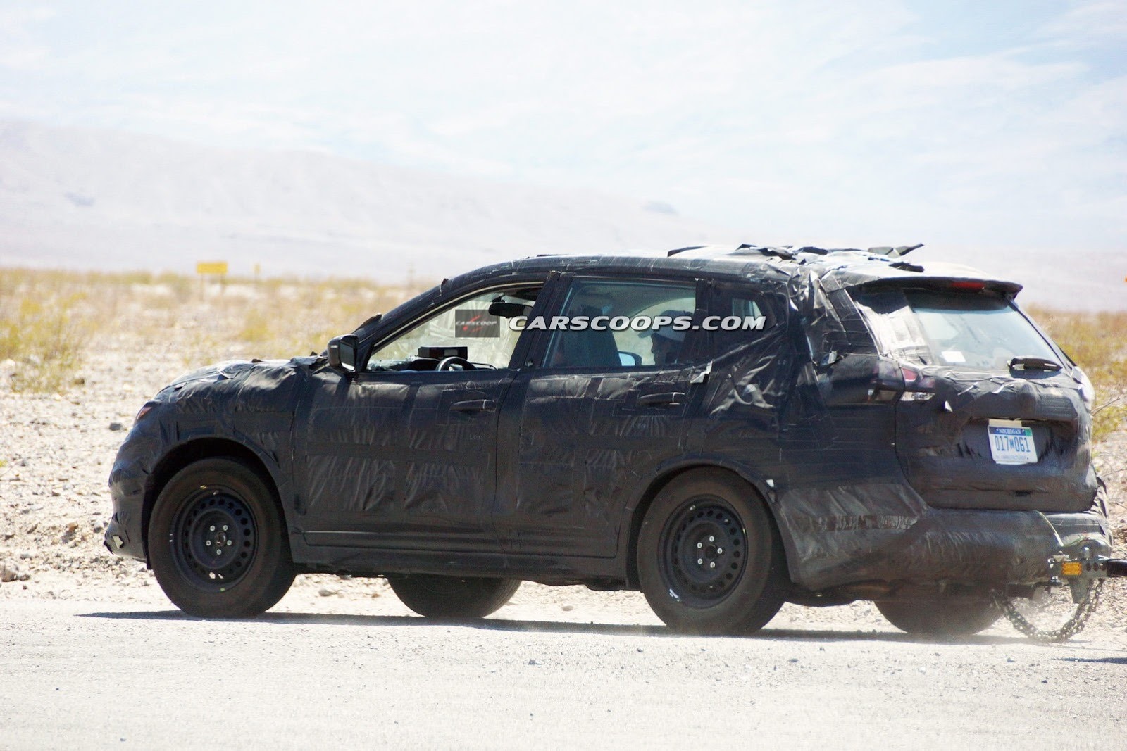[2014-Nissan-X-Trail-Rogue-5%255B3%255D%255B3%255D.jpg]