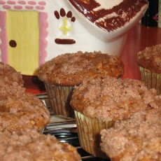 Pumpkin Apple Streusel Muffins