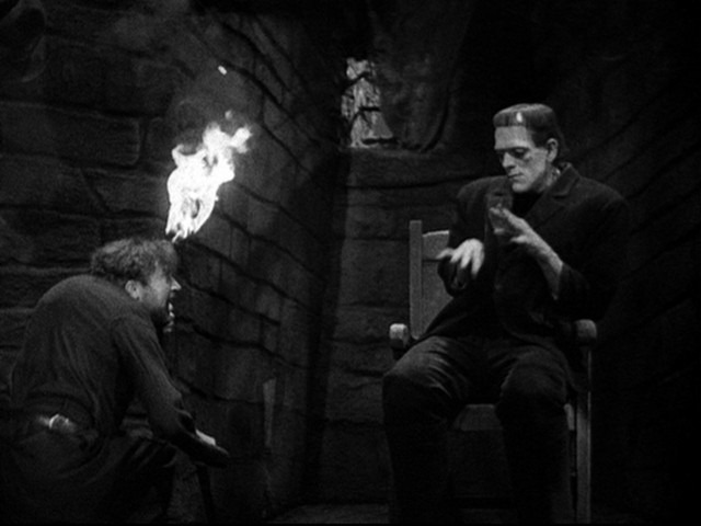 [Frankenstein-Afraid-of-Fire2.jpg]