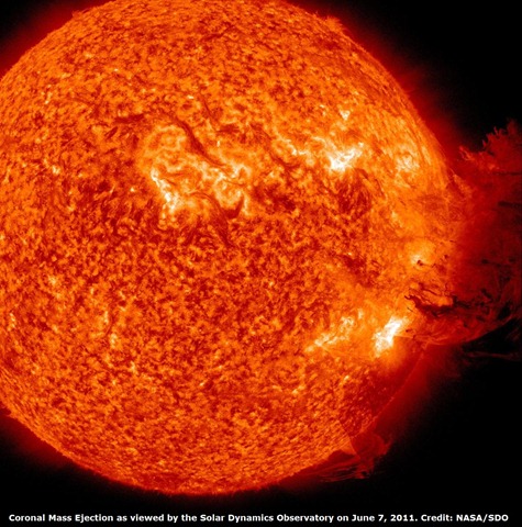[tormenta%2520solar%2520A%255B4%255D.jpg]