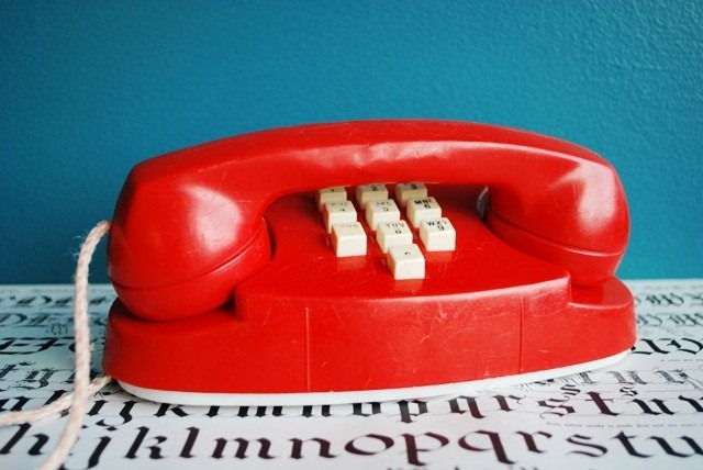 [toy%2520telephone%25202%255B2%255D.jpg]