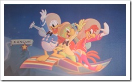 Florida vacation Epcot Mexico..donald duck 3 cabalaros Florida vacation Epcot Mexico..donald duck 3 cabalaros