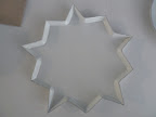 I thought the shape of this Astier de Villate plate was remarkable.