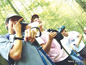 Hikers take a break 3x.jpg