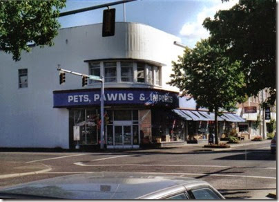F.W. Woolworth Building in Longview, Washington on September 5, 2005