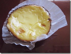 pan de manila leche flan tart, 240baon