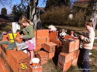 Munsoneers cubby house (1)