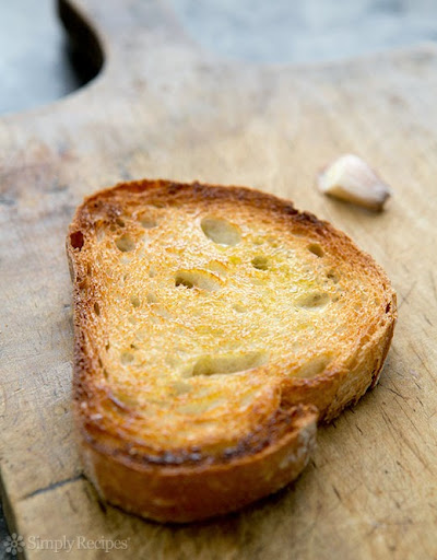 Easy Garlic Bread on Simply Recipes