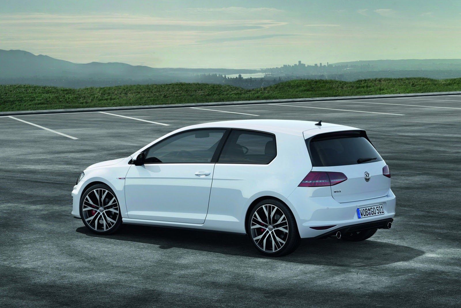 [2014-VW-Golf-GTI-3%255B2%255D.jpg]