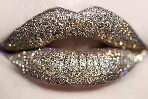 [glitter-fairytale-blogger-love-sequins-diamonds-jewel-fairy-colorful-lips-gold-silver%255B4%255D.jpg]