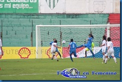 disparo de ventura su 2do. gol. 3ro. de guate